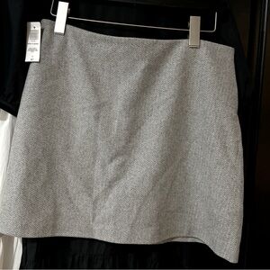 Aritzia wilfred mini skirt brand new